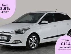 White Used 2016 Hyundai i20 Premium Hatchback | £7,814 (Fair price)