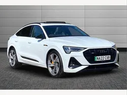 White Used 2022 Audi e-tron Sportback Advanced SUV | £37,990