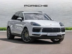 White Used 2019 Porsche Cayenne SUV | £53,995 (Expensive)