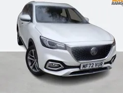 White Used 2022 MG HS Excite SUV | £13,895 (Fair price)