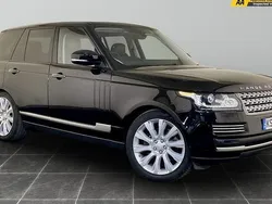 Black Used 2017 Land Rover Range Rover Vogue SE SUV | £24,695 (Good price)