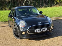 Black Used 2014 Mini One D Hatch Hatchback | £3,695 (Fair price)