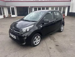 Black Used 2017 Kia Picanto 2 Hatchback | £5,495 (Fair price)