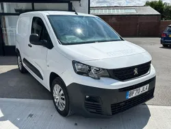 White Used 2020 Peugeot Partner MPV | £6,695 (Good price)