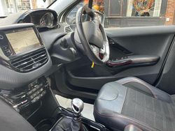 White Used 2017 Peugeot 2008 GT-line SUV | £7,295 (Fair price)