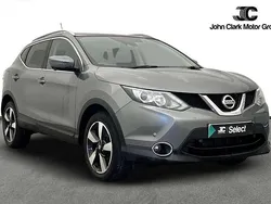 Grey Used 2017 Nissan Qashqai N-Connecta SUV | £8,750 (Good price)