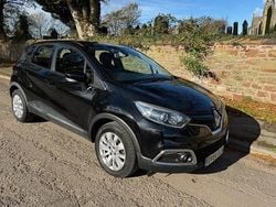 Black Used 2014 Renault Captur Expression+ SUV | £2,795 (Good price)