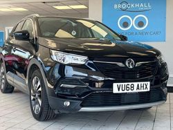 Black Used 2018 Vauxhall Grandland X Sport SUV | £8,795 (Fair price)