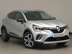 Grey Used 2022 Renault Captur SE SUV | £15,798 (Fair price)