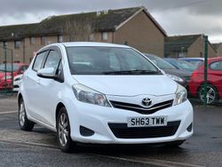 White Used 2013 Toyota Yaris Hatchback | £5,495 (Fair price)
