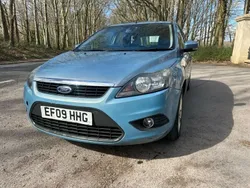 Blue Used 2009 Ford Focus Zetec Hatchback | £1,699 (Fair price)