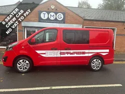 Red Used 2015 Vauxhall Vivaro Sportive Van | £9,995 (Fair price)