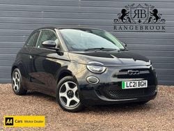 Black Used 2021 Fiat 500e Passion Cabriolet | £13,299 (Fair price)