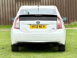 White Used 2012 Toyota Prius Hatchback | £4,900 (Super price)