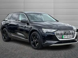 Brilliant black Used 2020 Audi e-tron Advanced SUV | £19,490 (Good price)