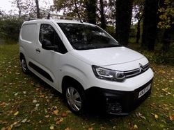 White Used 2020 Citroën Berlingo MPV | £8,995 (Good price)