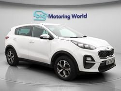 White Used 2021 Kia Sportage SUV | £11,100 (Good price)