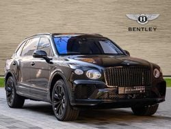 Onyx New 2025 Bentley Bentayga SUV | £195,000 (Expensive)