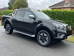 Black Used 2020 Nissan Navara Tekna Pickup | £16,950 (Fair price)