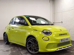 Special solid acid green Used 2023 Abarth 500e Turismo Hatchback | £22,998 (Fair price)