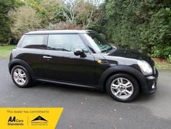 Black Used 2011 Mini Cooper D Hatch Hatchback | £2,995 (Super price)