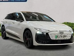 White Used 2025 Audi e-tron Performance SUV | £64,059