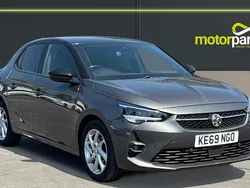Moonstone grey metallic Used 2020 Vauxhall Corsa SRi Hatchback | £10,000 (Good price)