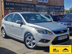 Silver Used 2009 Ford Focus Zetec Hatchback | £3,495 (Expensive)