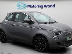 Used 2025 Fiat 500e La Prima Hatchback | £15,800 (Good price)