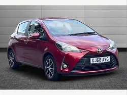 Red Used 2018 Toyota Yaris Hatchback | £10,995 (Fair price)