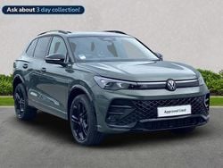 Green Used 2025 VW Tiguan Black Edition SUV | £43,987