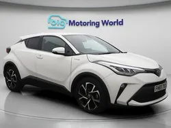 Used 2020 Toyota C-HR Design SUV | £16,900 (Good price)