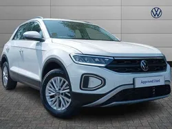 White Used 2023 VW T-Roc Life SUV | £23,295 (Fair price)
