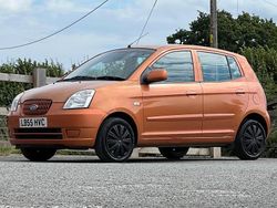 Orange Used 2005 Kia Picanto LX Hatchback | £1,195 (Fair price)