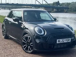 Black Used 2022 Mini Cooper S Hatch Hatchback | £19,999 (Fair price)