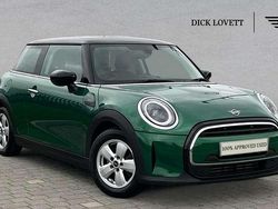 Green Used 2022 Mini Cooper Classic Hatchback | £18,222 (Fair price)