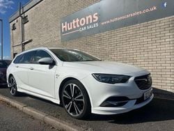 White Used 2018 Vauxhall Insignia SRi Estate | £7,995 (Fair price)