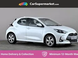 White Used 2024 Toyota Yaris Hybrid Hatchback | £16,697 (Good price)