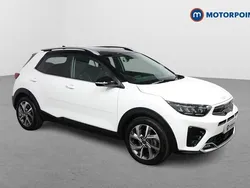 White Used 2023 Kia Stonic 4 SUV | £19,299 (Fair price)