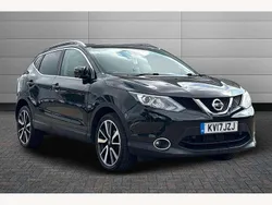 Black Used 2017 Nissan Qashqai Tekna SUV | £10,991 (Good price)