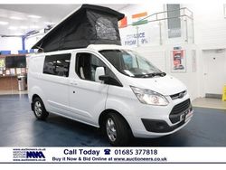White Used 2016 Ford Transit Custom Limited MPV | £26,500