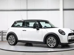 White Used 2024 Mini Cooper S Hatch Hatchback | £26,000 (A bit pricey)