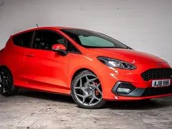Red Used 2018 Ford Fiesta ST Hatchback | £12,195 (Fair price)