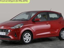 Red Used 2022 Hyundai i10 SE Hatchback | £10,500 (Fair price)