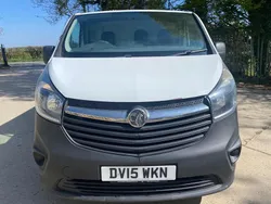 White Used 2015 Vauxhall Vivaro Van | £5,995 (Fair price)