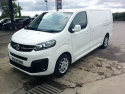 White Used 2019 Vauxhall Vivaro Sportive Van | £10,000 (Fair price)