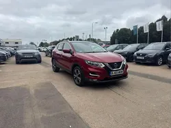 Red Used 2018 Nissan Qashqai N-Connecta SUV | £8,995 (Good price)