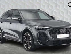 Grey Used 2025 Audi Q5 Advanced SUV | £51,850 (Expensive)