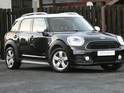 Black Used 2017 Mini Cooper Countryman SUV | £9,995 (Expensive)