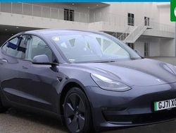 Used 2023 Tesla Model 3 Long Range AWD Sedan | £20,000 (Fair price)